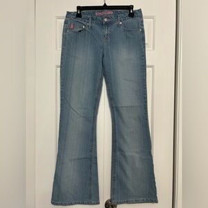 Vintage Y2K Mudd Light Wash Jeans – Pink Stitching, Size 9